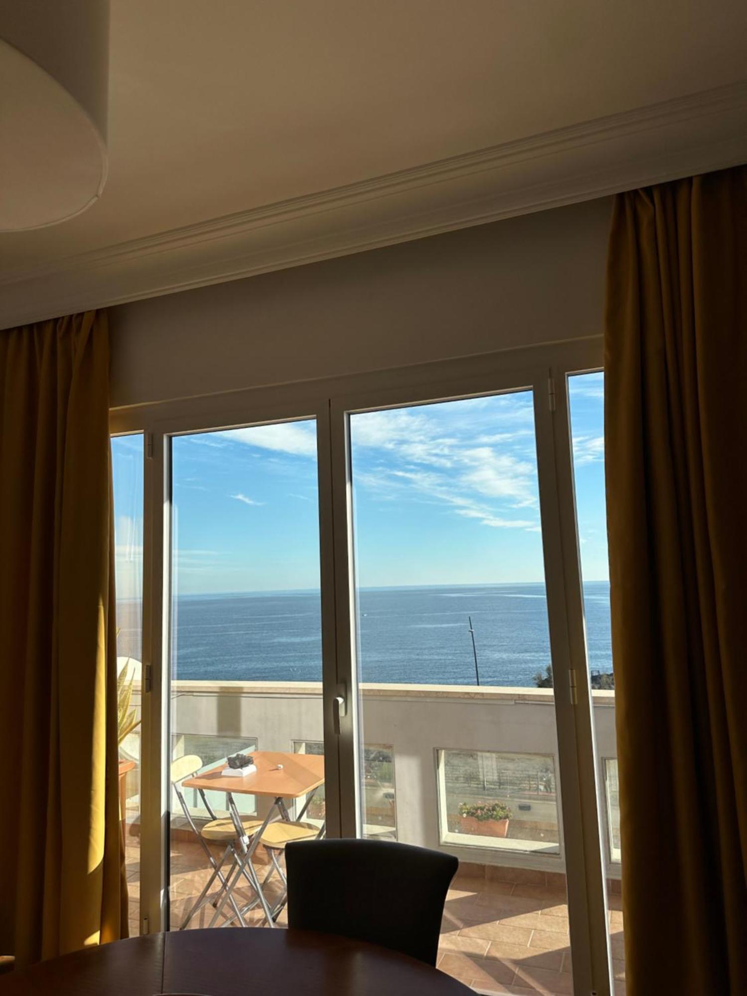 Perla Marina Sea View Apartment Κατάνια Εξωτερικό φωτογραφία