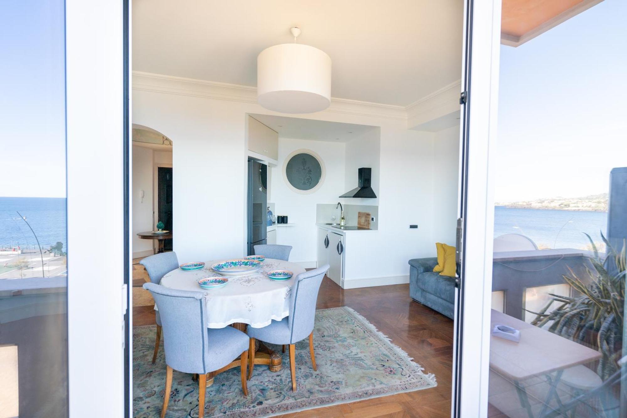 Perla Marina Sea View Apartment Κατάνια Εξωτερικό φωτογραφία